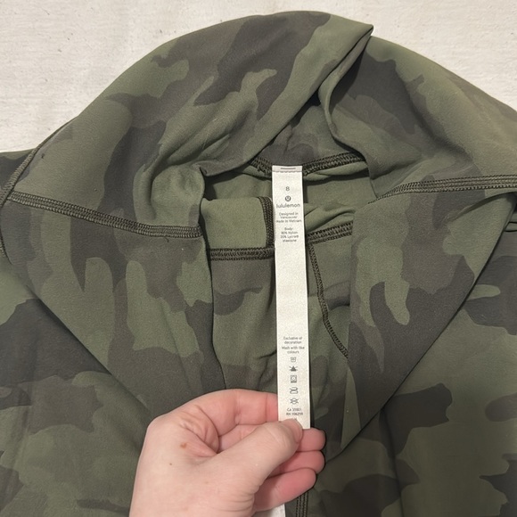 Camo lululemon align leggings - Picture 3 of 5